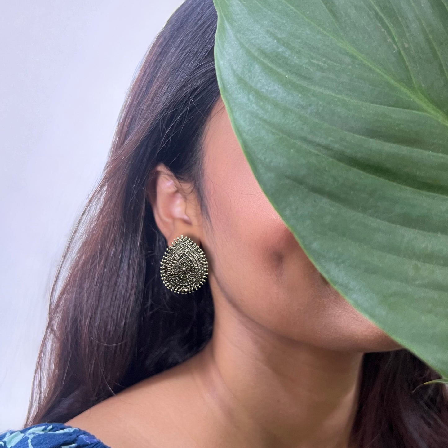Riya Oxidised Teardrop Stud