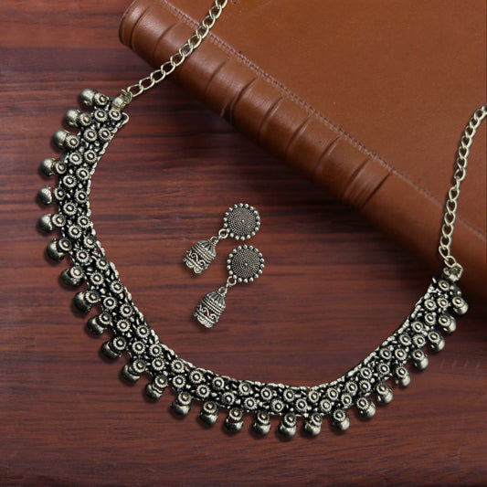 Saaj Triya Antique Silver Polish Oxidised Choker Necklace Set